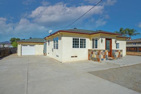 1226 Tuttle Ln, El Cajon, CA 92021 photo 1