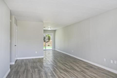 15225 Amso St, Poway, CA 92064 photo 4