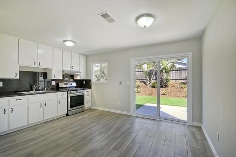15225 Amso St, Poway, CA 92064 photo 9