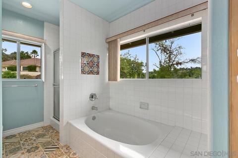 2544 Shamrock Way, Escondido, CA 92025 photo 23