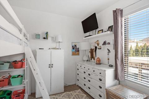 1307 Via Isidro, Oceanside, CA 92056 photo 23