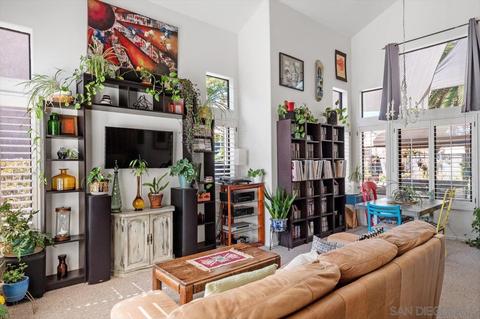 1307 Via Isidro, Oceanside, CA 92056 photo 4