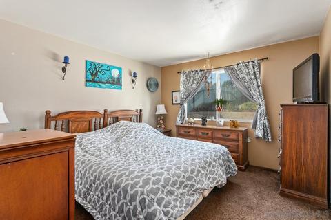 1143 Hackamore Rd, Vista, CA 92083 photo 10