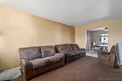 1143 Hackamore Rd, Vista, CA 92083 photo 6