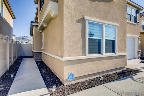 10633 Busch St, Spring Valley, CA 91978 photo 4
