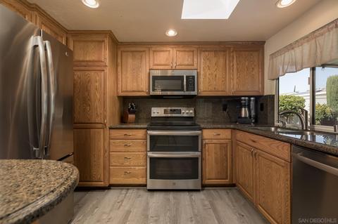 9301 Nalini Ct, Santee, CA 92071 photo 17