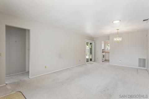4696 Mystik Rd, Oceanside, CA 92056 photo 5