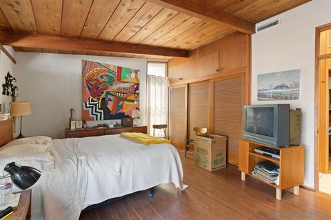 2790 Bordeaux, La Jolla, CA 92037 photo 15