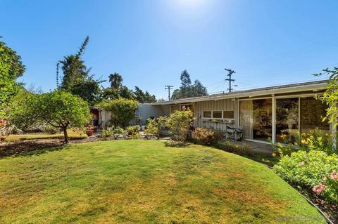 2790 Bordeaux, La Jolla, CA 92037 photo 31