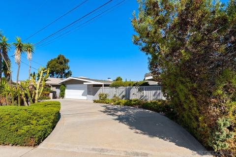 2790 Bordeaux, La Jolla, CA 92037 photo 7