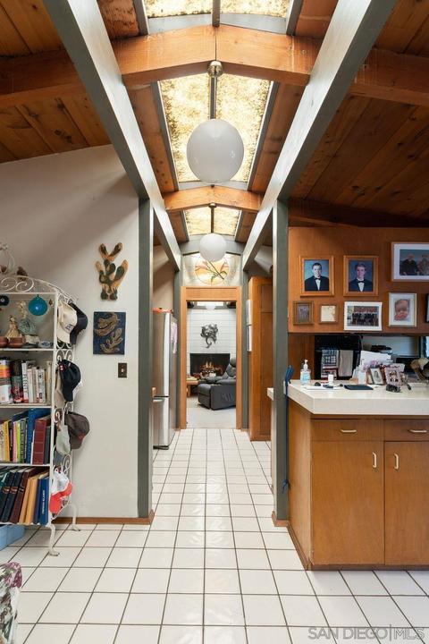 2790 Bordeaux, La Jolla, CA 92037 photo 26