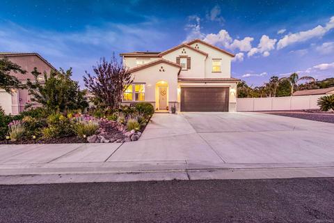 504 Saddle Pl, Escondido, CA 92026 photo 3