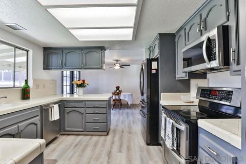 1042 11th St, Ramona, CA 92065 photo 6