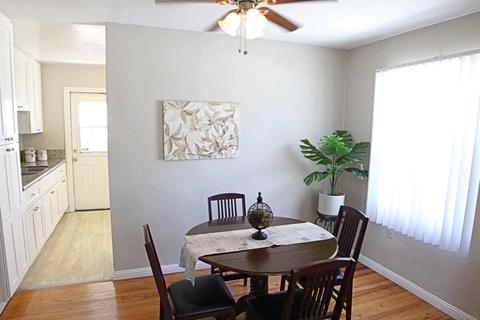 8069 Culowee St, La Mesa, CA 91942 photo 5