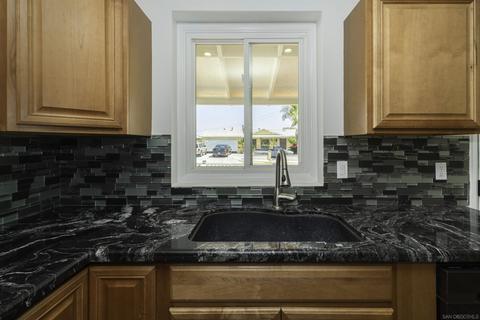 552 Carlsbad St, Spring Valley, CA 91977 photo 7