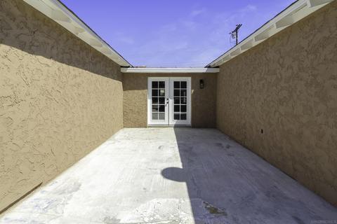 552 Carlsbad St, Spring Valley, CA 91977 photo 17