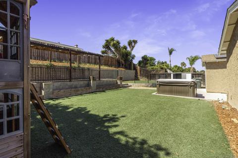 552 Carlsbad St, Spring Valley, CA 91977 photo 20