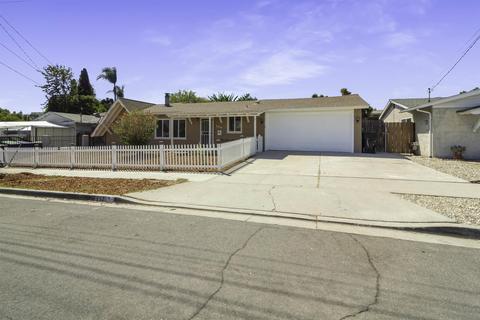 552 Carlsbad St, Spring Valley, CA 91977 photo 2