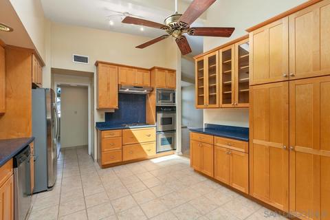 4950 Treasure Dr, La Mesa, CA 91941 photo 10