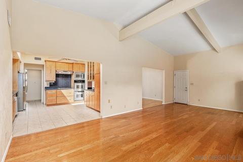 4950 Treasure Dr, La Mesa, CA 91941 photo 13