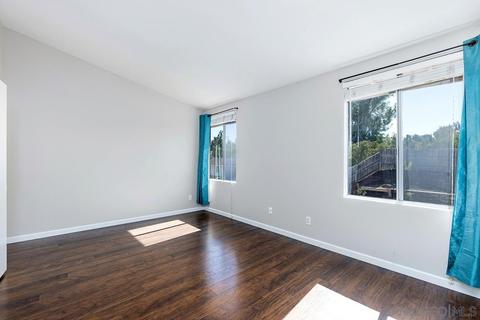 2241 Iris Ln, Escondido, CA 92026 photo 21