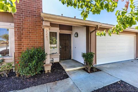2241 Iris Ln, Escondido, CA 92026 photo 4