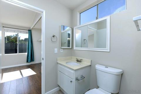 2241 Iris Ln, Escondido, CA 92026 photo 24