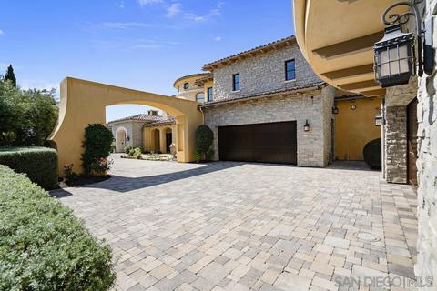 7047 Corintia St, Carlsbad, CA 92009 photo 8