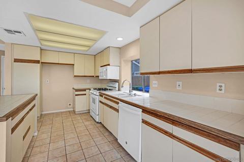 593 Boysenberry Way, Oceanside, CA 92057 photo 16