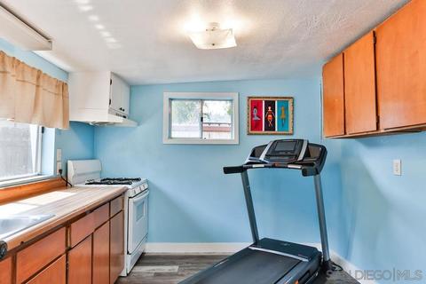 1075 Lemon Ave, El Cajon, CA 92020 photo 58