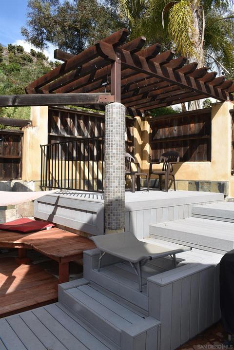 1856 Loreto Gln, Escondido, CA 92027 photo 17