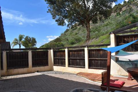 1856 Loreto Gln, Escondido, CA 92027 photo 16