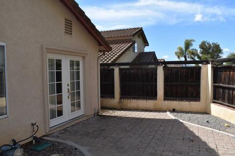 1856 Loreto Gln, Escondido, CA 92027 photo 18