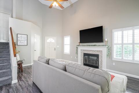10505 Flora Azalea Ct, Santee, CA 92071 photo 10