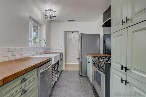 3266 Fairway Dr, La Mesa, CA 91941 photo 4