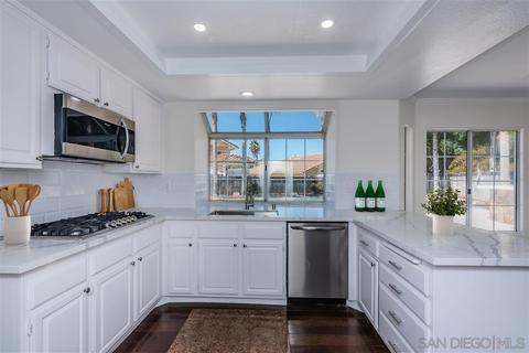 659 Crescent Dr, Chula Vista, CA 91911 photo 8