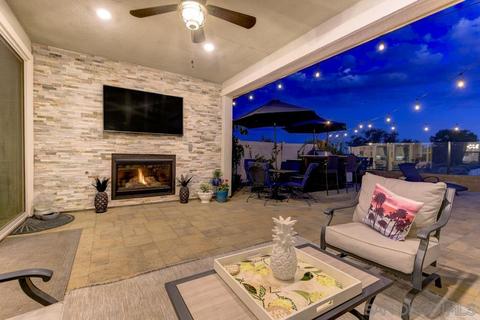 2932 Stable Pl, Escondido, CA 92029 photo 4