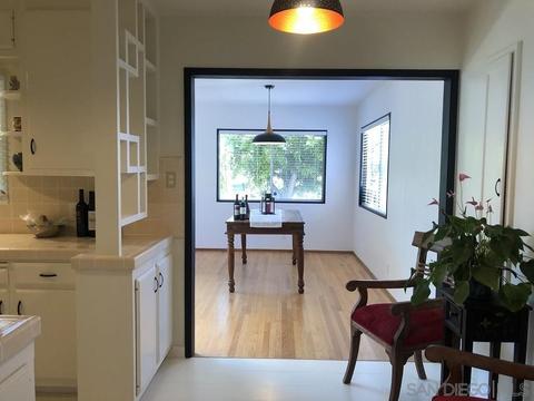 839 Newport Dr, Vista, CA 92084 photo 10
