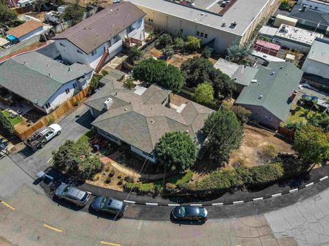 839 Newport Dr, Vista, CA 92084 photo 4