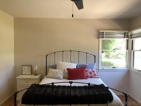 839 Newport Dr, Vista, CA 92084 photo 13