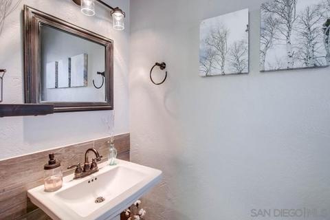 2611 Silver Oaks Way, Spring Valley, CA 91977 photo 21