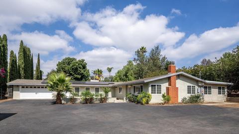 1220 Via Ramon, Escondido, CA 92029 photo 1