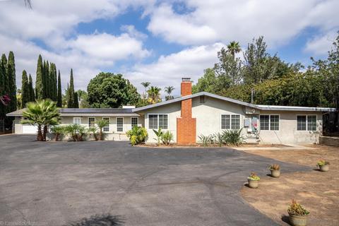 1220 Via Ramon, Escondido, CA 92029 photo 2