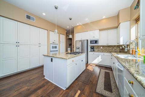 2497 Saffron Gln, Escondido, CA 92029 photo 7
