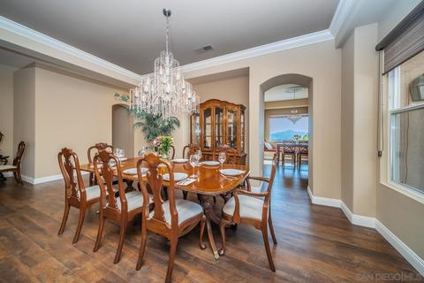 2497 Saffron Gln, Escondido, CA 92029 photo 6