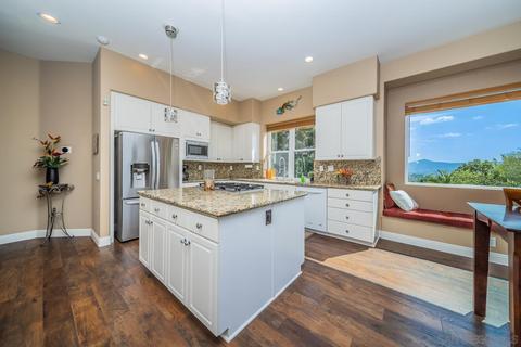 2497 Saffron Gln, Escondido, CA 92029 photo 8