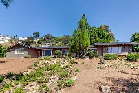 10934 Explorer Rd, La Mesa, CA 91941 photo 2