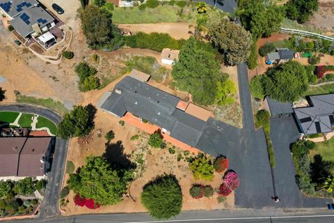 10934 Explorer Rd, La Mesa, CA 91941 photo 32