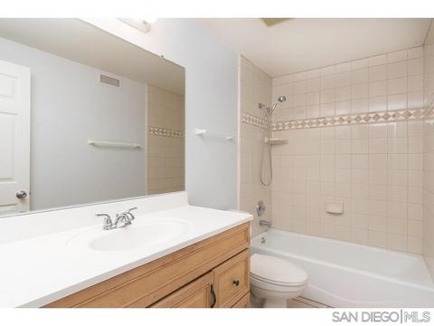 10767 Avenida Roberta, Spring Valley, CA 91978 photo 22