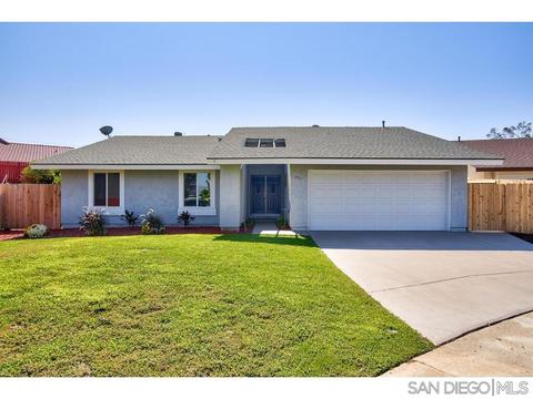 10767 Avenida Roberta, Spring Valley, CA 91978 photo 2